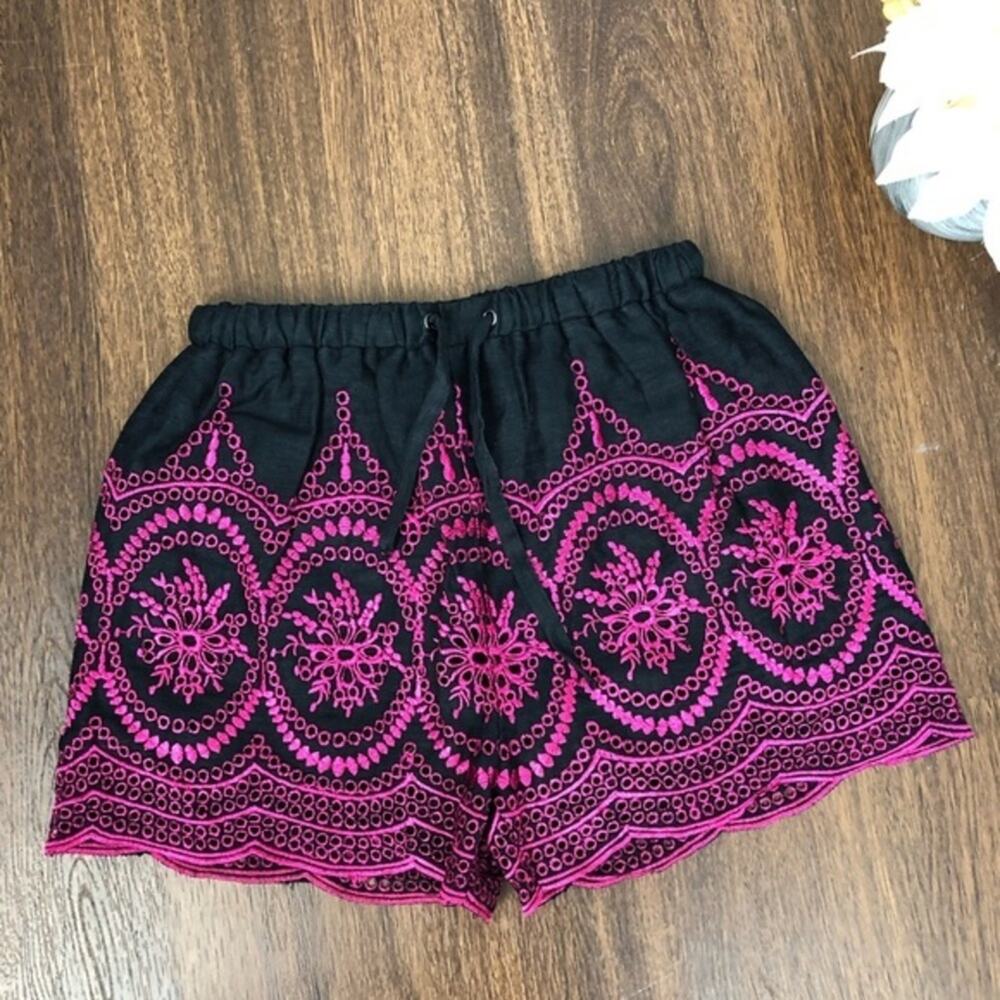 TULAROSA Marla Linen Eyelet Shorts Black/Fuschia Small
